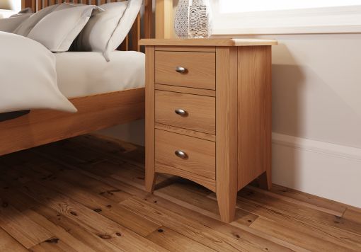 Gainsborough Light Oak 3 Drawer Bedside Cabinet