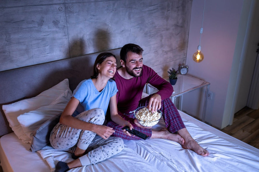 50% Have TVs in Bedrooms: Expert Tips on Bedtime TV - Time4Sleep