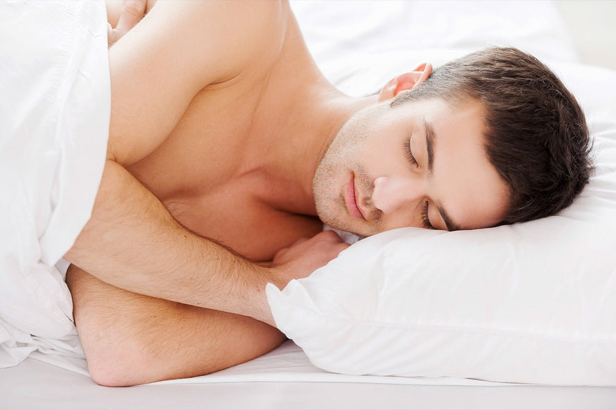 Is it ok to sleep naked? Sleep expert shares 6 things you need to know - Time4Sleep