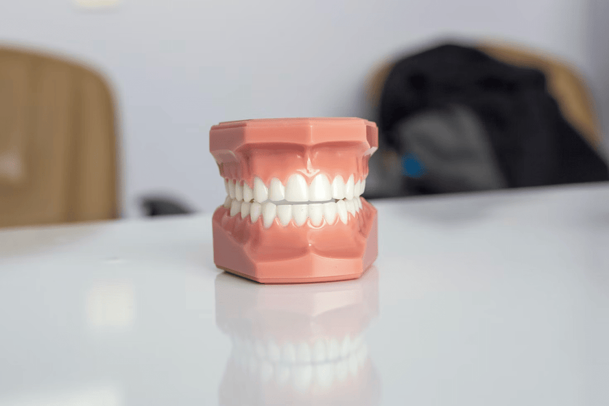 What does it mean to have dreams of teeth falling out? - Time4Sleep