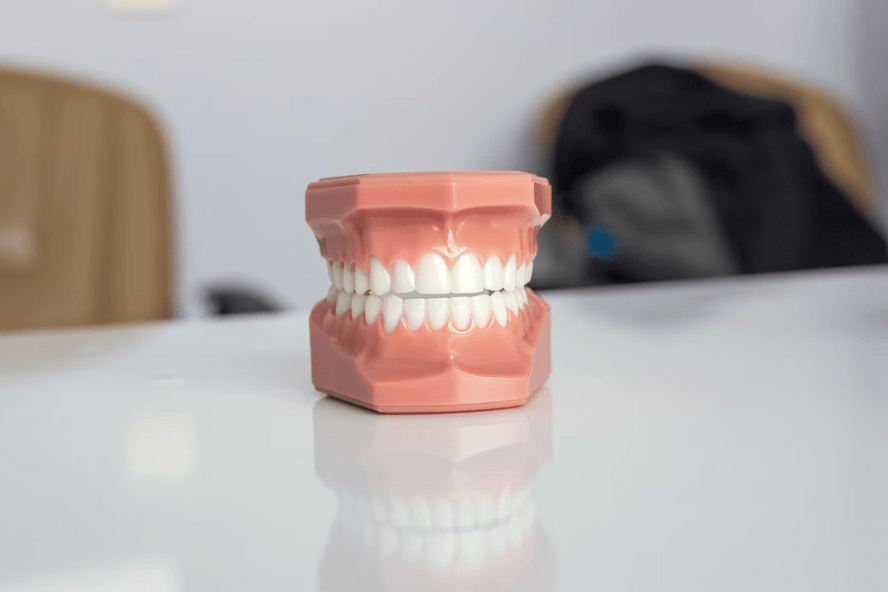 What does it mean to have dreams of teeth falling out? - Time4Sleep