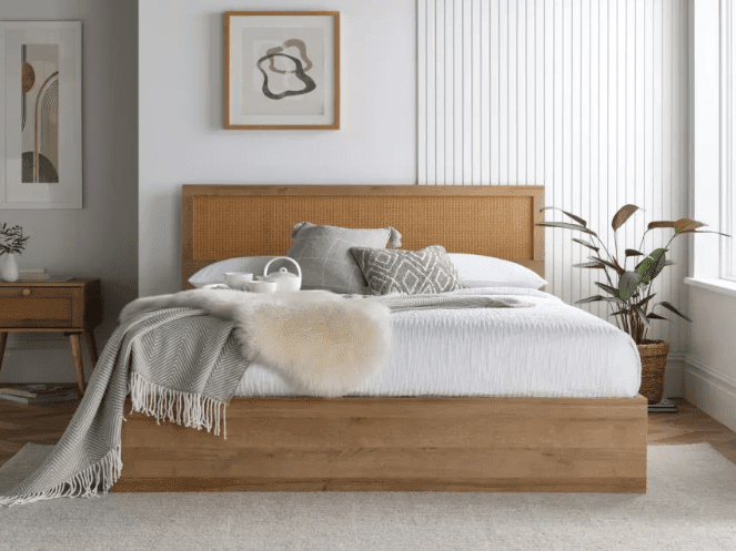 What is warm minimalism? How to jump on this 2025 bedroom trend - Time4Sleep