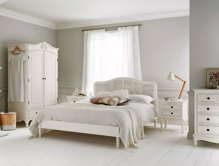 White Antique Beds - Time4Sleep