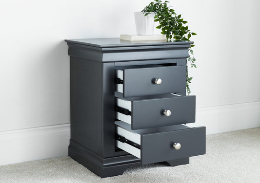 Chateaux Beluga 3 Drawer Bedside Furniture time4sleepadmin