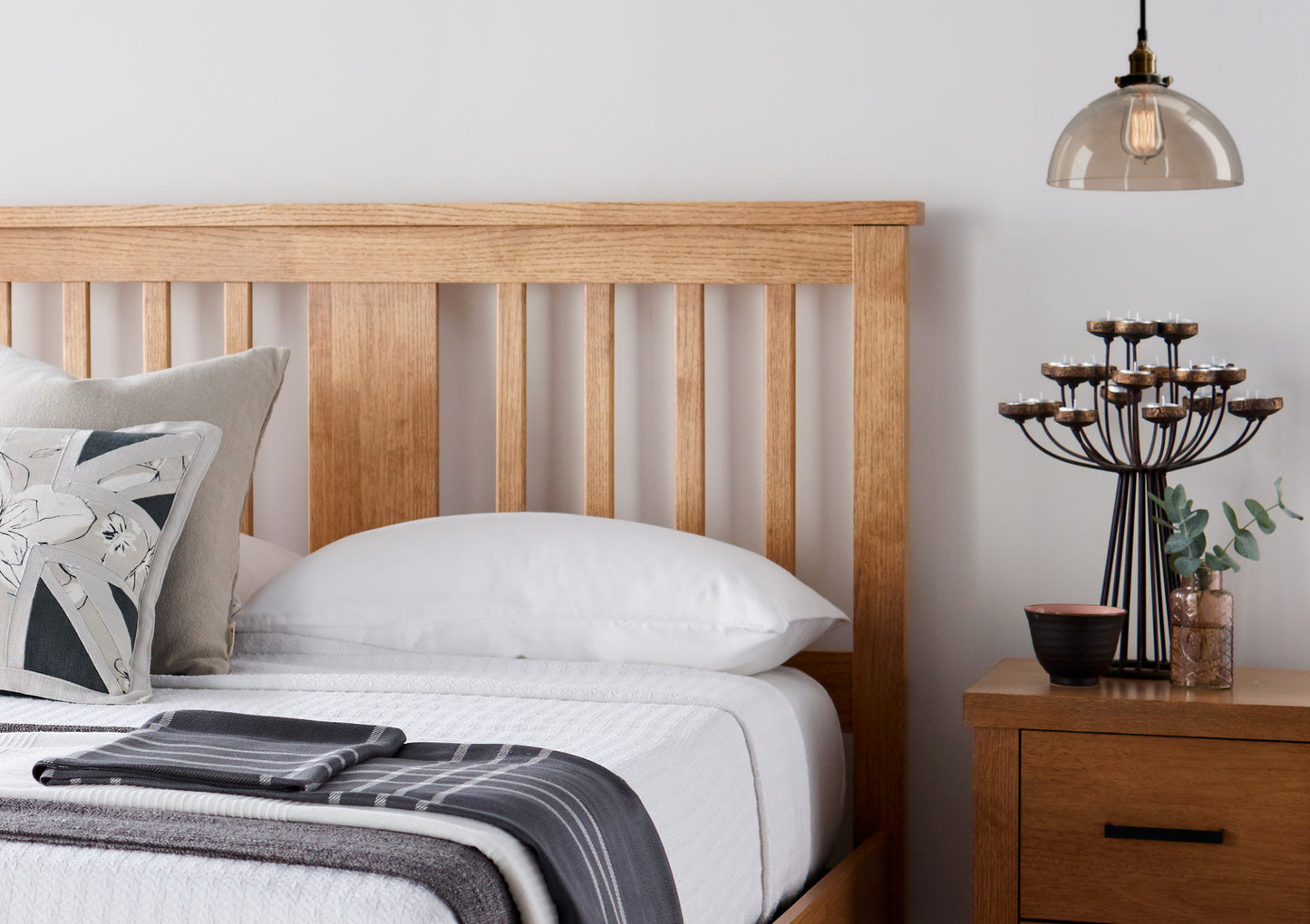 Malmo New Oak Finish Wooden Ottoman Storage Bed Bed time4sleepadmin