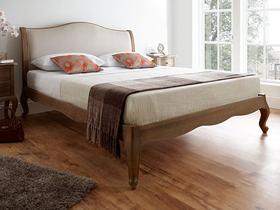 Solid wood bedstead