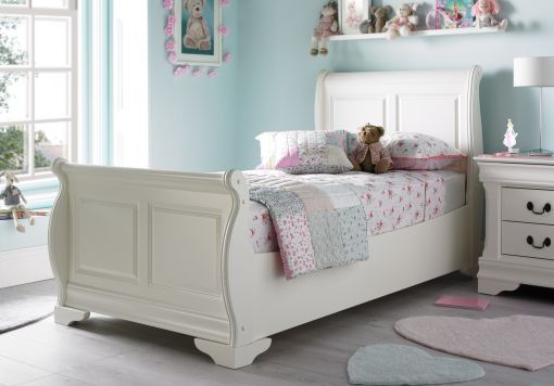 girl single beds