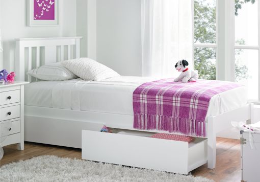 girls white wooden bed