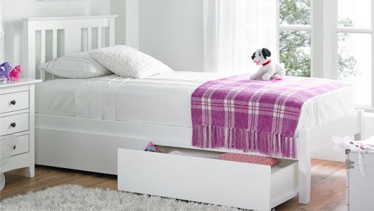 childrens white single bed