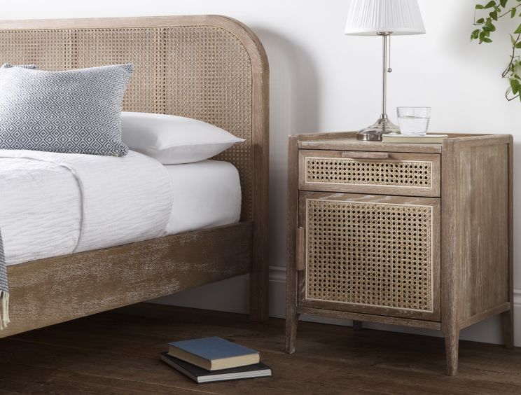 Annecy tv bed hot sale