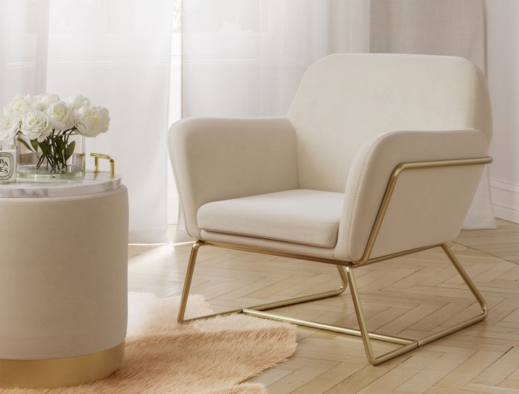 Cream velvet arm chair outlet