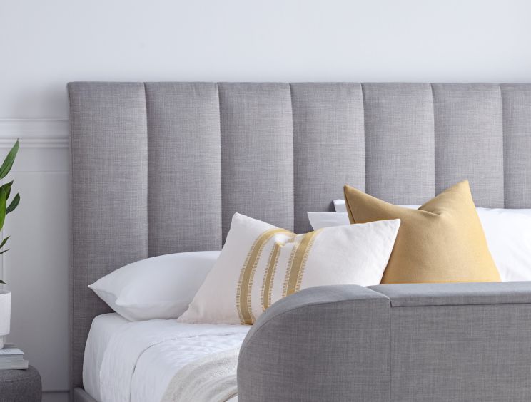 Grey light 2025 up bed