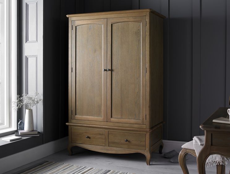 Weathered oak bedroom hotsell furniture