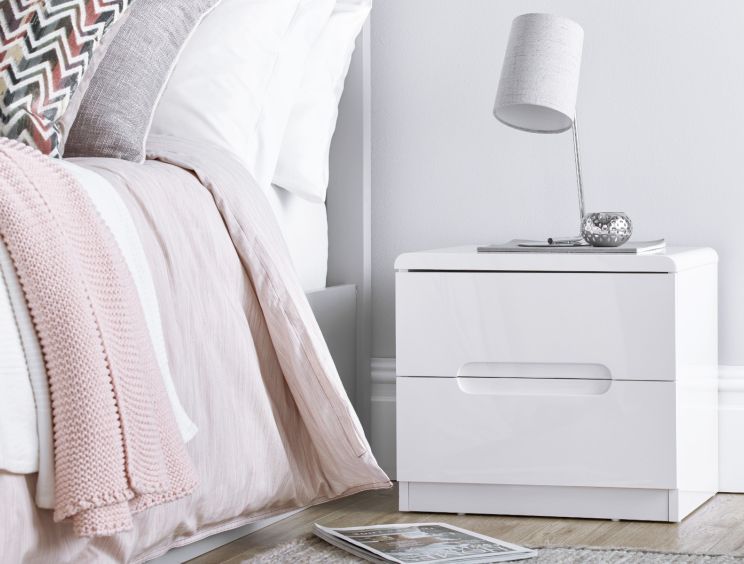 Julian bowen shop bedside table