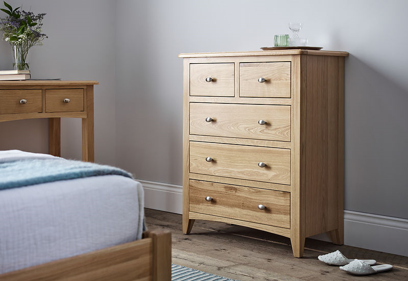 bedside drawers